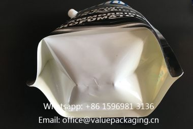 bottom-gusseted-not-able-to-see-through