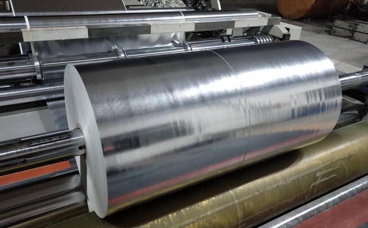 Metallized-paper-rewinding-produce